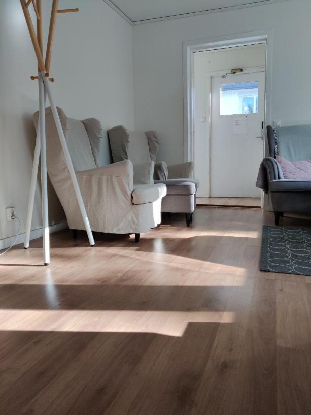 House. 80M2, Near Lake, With Car Charge. Sommarbo Buitenkant foto